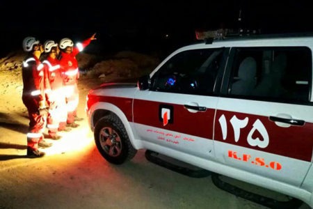نجات شهروند کاشانی گرفتار در کوهستان توسط آتش نشانان